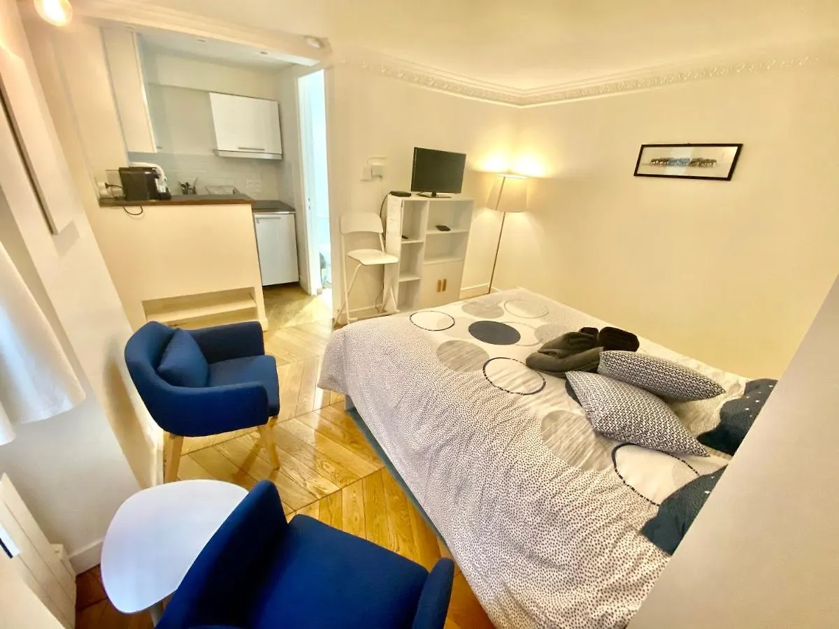 Montmartre, Studio Tres Bien Localise Apartment *